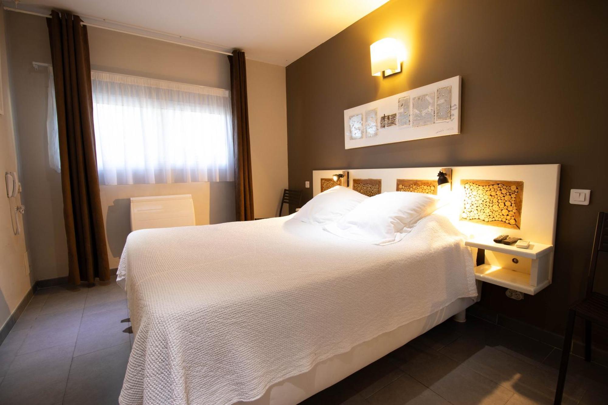 Athena Motel Saint Aygulf Dış mekan fotoğraf